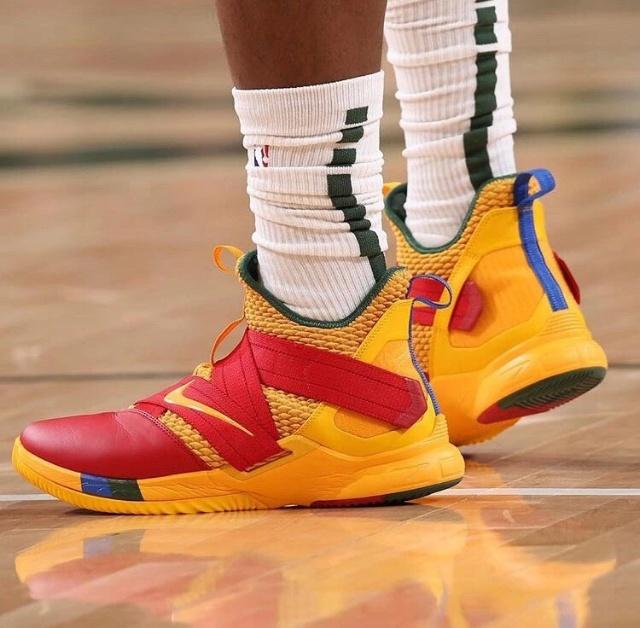 李磊：最遗憾是主场输给申花，有一段时间自己上场都没信心（李磊直言：遗憾主场负申花，一度上场都没信心）