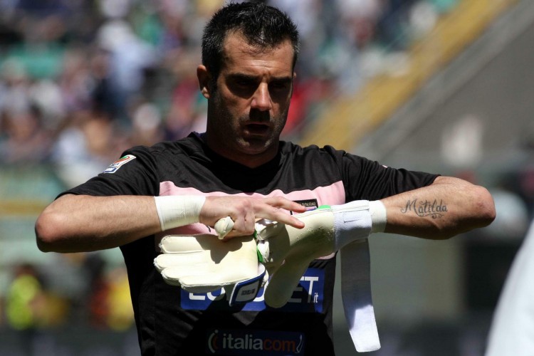 稳定！马尔卡宁全场18中11轰30分8篮板（手感在线！马尔卡宁18投11中拿下30分8篮板）