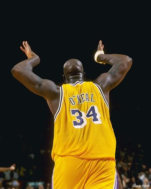 魏登费勒：都在猜诺伊尔是否回归德国队，这对鲍曼而言不公平（魏登费勒：围绕诺伊尔是否回归的猜测，对鲍曼不公平）