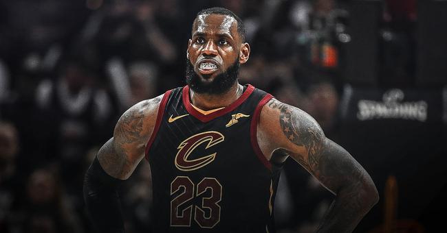 队报预测法国世界杯首战后防线：迪涅、孔德、萨利巴、于帕（队报：法国队世界杯首战后防或为迪涅、孔德、萨利巴、于帕梅卡诺）