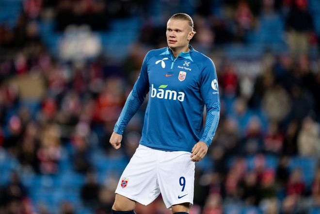 喀麦隆主帅：埃永有潜力为巴萨效力，他和埃托奥的类型不同（喀麦隆主帅：埃永具备加盟巴萨的潜质，与埃托奥风格迥异）