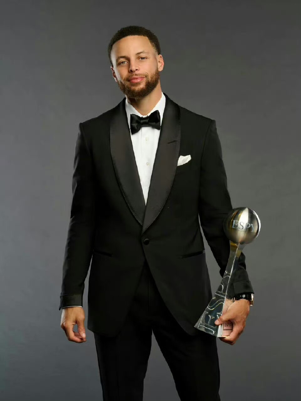 国米被传有意俄罗斯19岁边锋格列博夫，球员经纪人回应（据传国米相中19岁俄罗斯边锋格列博夫，经纪人已回应）