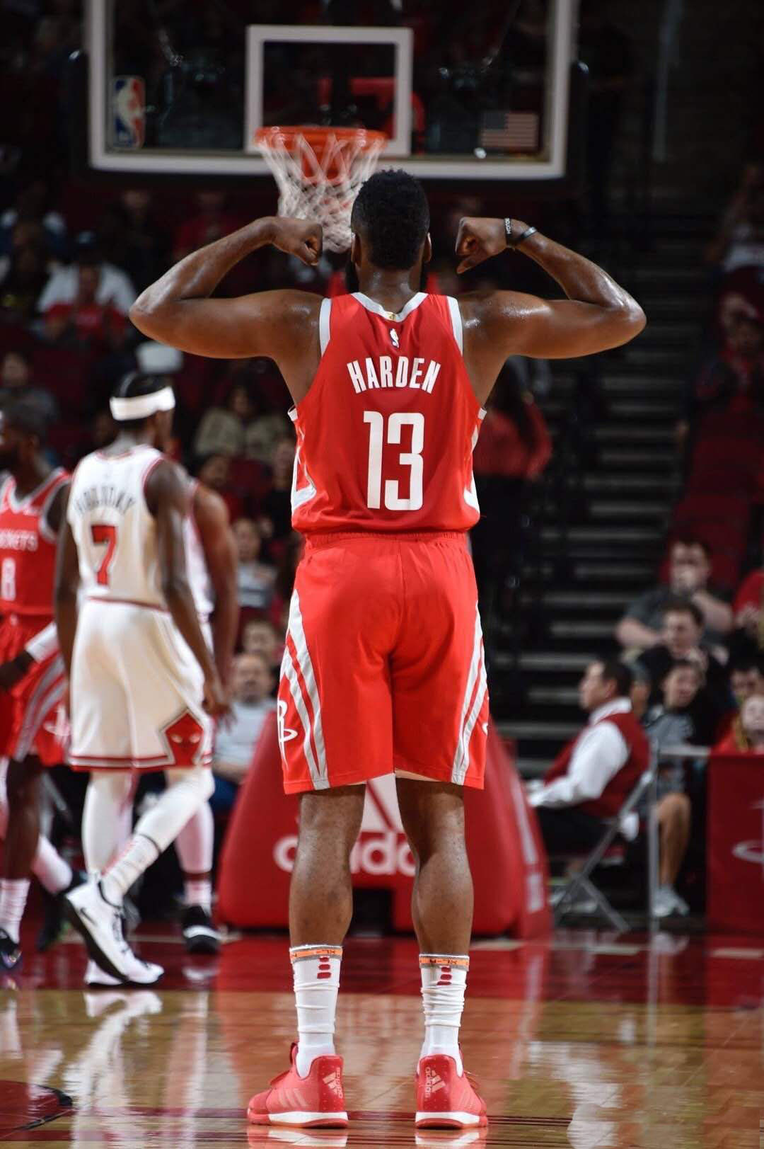 李嗣镕：赛季结束前迎来中超首秀，感谢支持，我们下赛季见（李嗣镕赛季末完成中超首秀：感谢支持，下赛季再见）