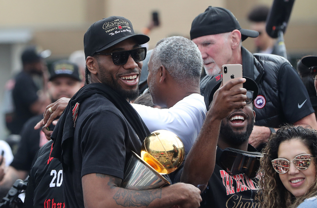 意甲第13轮裁判：科卢吹米兰vs拉齐奥，马萨吹罗马vs那不勒斯（意甲第13轮裁判安排：科卢执法米兰对阵拉齐奥，马萨执法罗马对阵那不勒斯）