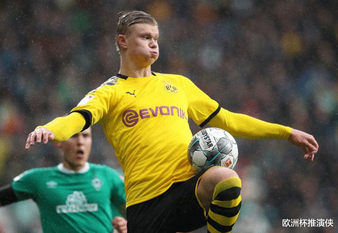 阿斯：阿隆索未收到最后通牒但知道要变；皇马没考虑再聘齐祖（阿斯报：阿隆索未接最后通牒但明白需调整；皇马未考虑再聘齐达内）